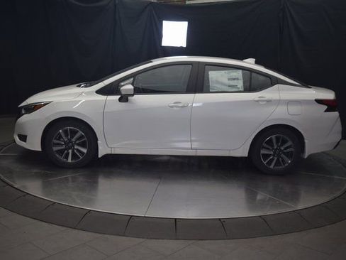 New 2025 Nissan Versa SV w/ Trunk Package image 3