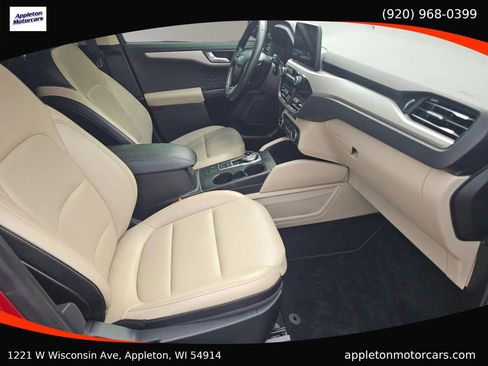 Used 2020 Ford Escape SEL image 26