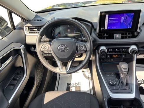 Used 2024 Toyota RAV4 XLE w/ Convenience Package AWD/4WD image 14