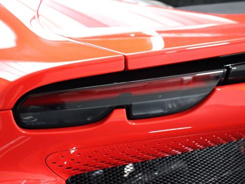 Used 2025 Ferrari 296 GTS image 35