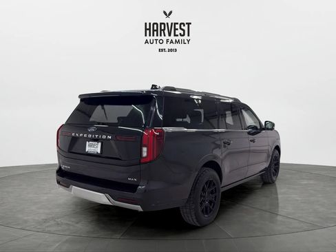 Used 2025 Ford Expedition Max Platinum AWD/4WD image 6