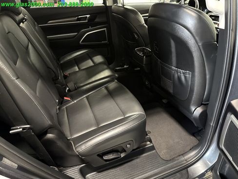 Used 2020 Kia Telluride LX image 10
