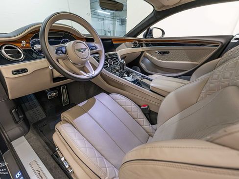 Used 2023 Bentley Continental GT V8 AWD/4WD image 35