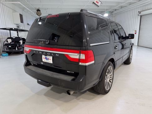 Used 2015 Lincoln Navigator 2WD w/ Equipment Group 101A Reserve image 5
