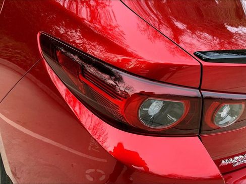 Used 2025 MAZDA MAZDA3 2.5 Turbo Sedan w/Premium Plus image 30