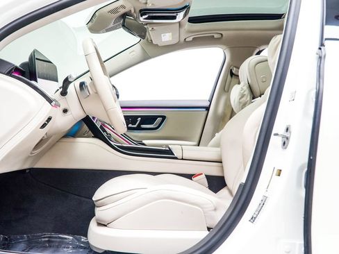 Used 2023 Mercedes-Benz S 500 4MATIC image 44