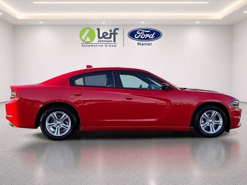 Used 2023 Dodge Charger SXT RWD image 9