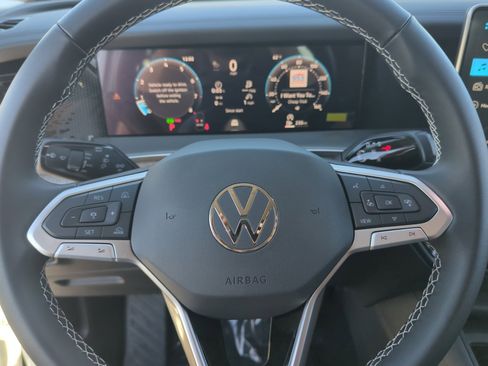 New 2026 Volkswagen Tiguan S image 9