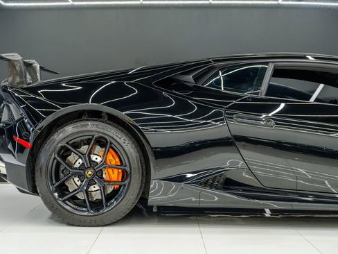 Used 2019 Lamborghini Huracan LP 580-2 image 10