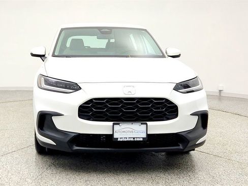 Used 2025 Honda HR-V LX image 2