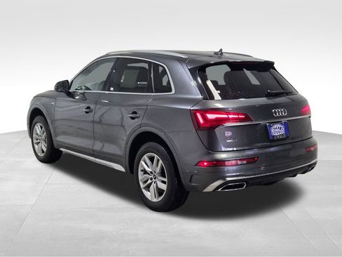 Used 2022 Audi Q5 2.0T Premium w/ Convenience Package image 18
