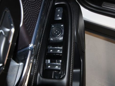 Used 2024 Lincoln Corsair Grand Touring w/ Equipment Group 301A image 6