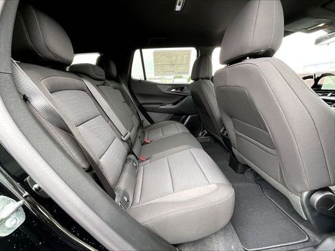 New 2026 Chevrolet Equinox LT FWD image 26