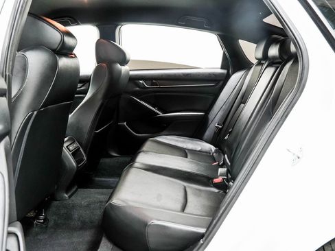 Used 2022 Honda Accord Sport image 41