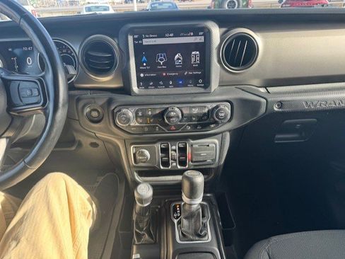 Used 2021 Jeep Wrangler Unlimited Sport image 18