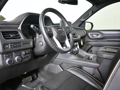 Used 2021 GMC Yukon SLT w/ SLT Luxury Plus Package AWD/4WD image 24