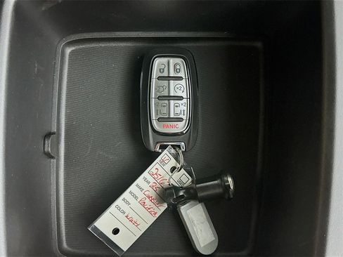 New 2025 Chrysler Pacifica Select w/ Fav Edition Package image 20