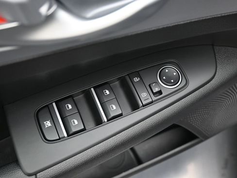 Used 2023 Kia Forte LXS image 22