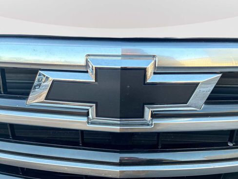 Certified 2023 Chevrolet Silverado 1500 High Country w/ Z71 Off-Road Package image 31