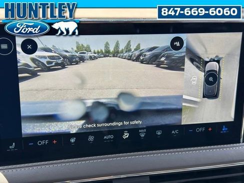 Used 2023 Lincoln Corsair Reserve w/ Equipment Group 201A AWD/4WD image 18