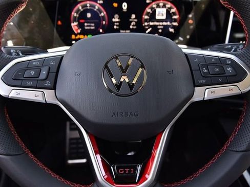 New 2026 Volkswagen GTI SE FWD image 18