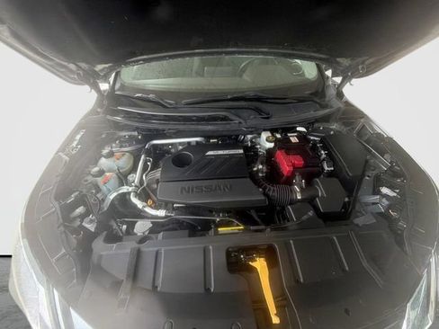 Used 2023 Nissan Rogue SV AWD/4WD image 25