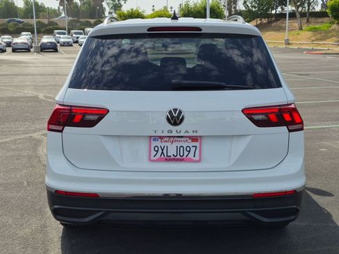 Used 2022 Volkswagen Tiguan S FWD image 7
