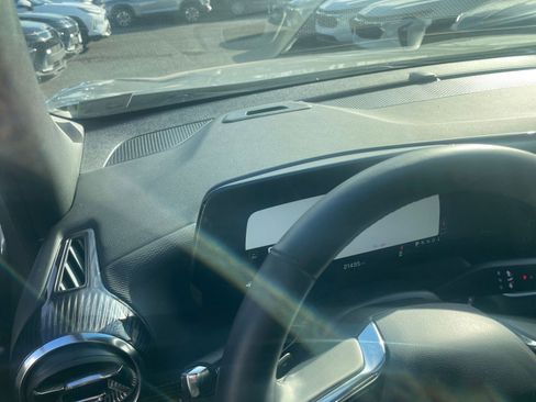 Used 2025 Chevrolet Equinox LT image 33