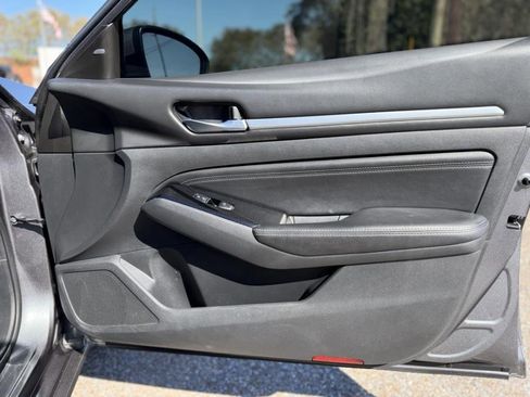 Used 2021 Nissan Altima 2.5 SL image 21