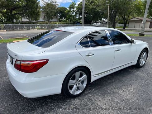 Used 2010 Lexus LS 460 RWD image 4