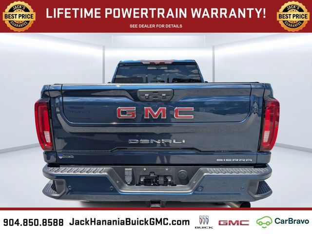 Used 2022 GMC Sierra 3500 Denali w/ Technology Package AWD/4WD image 4
