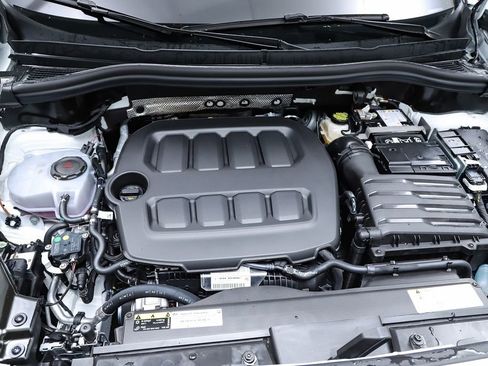 New 2026 Volkswagen Tiguan SE R-Line image 67