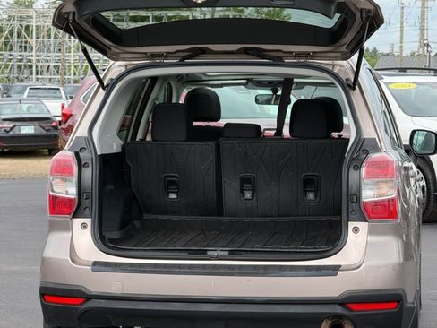 Used 2016 Subaru Forester 2.5i Premium AWD/4WD image 23