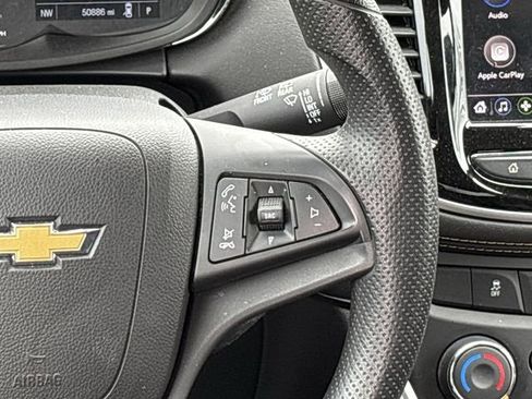 Used 2021 Chevrolet Trax LT image 14