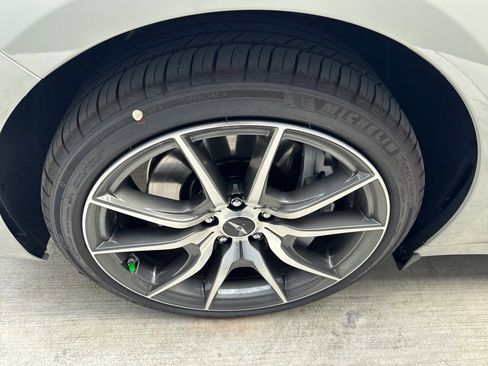 New 2026 Genesis G70 2.5T image 17