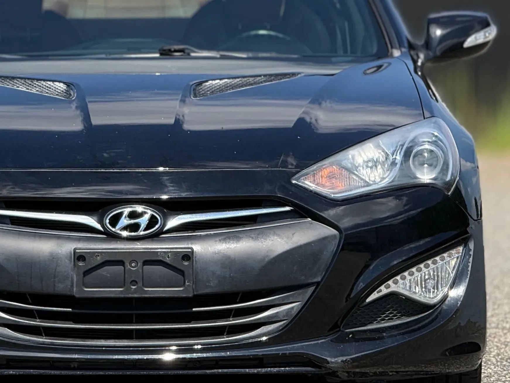 Used 2013 Hyundai Genesis 3.8 RWD image 12