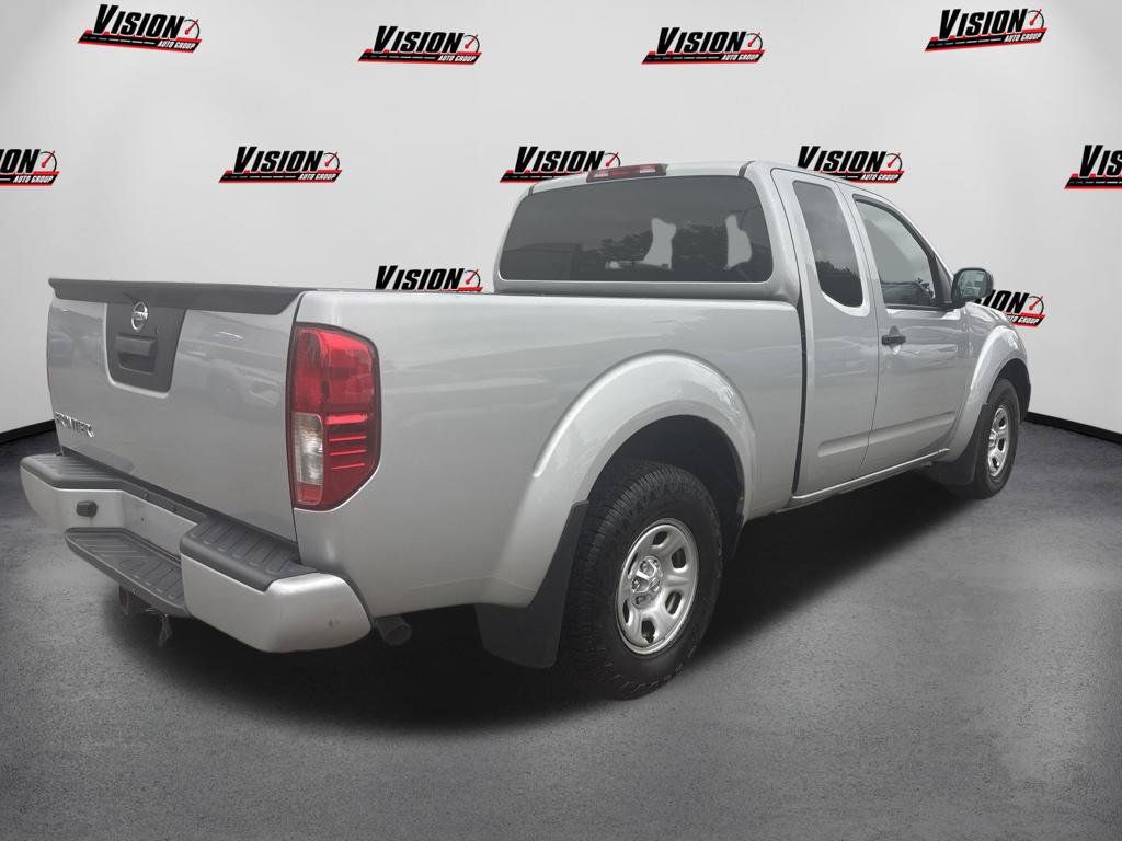 Used 2018 Nissan Frontier S RWD image 5