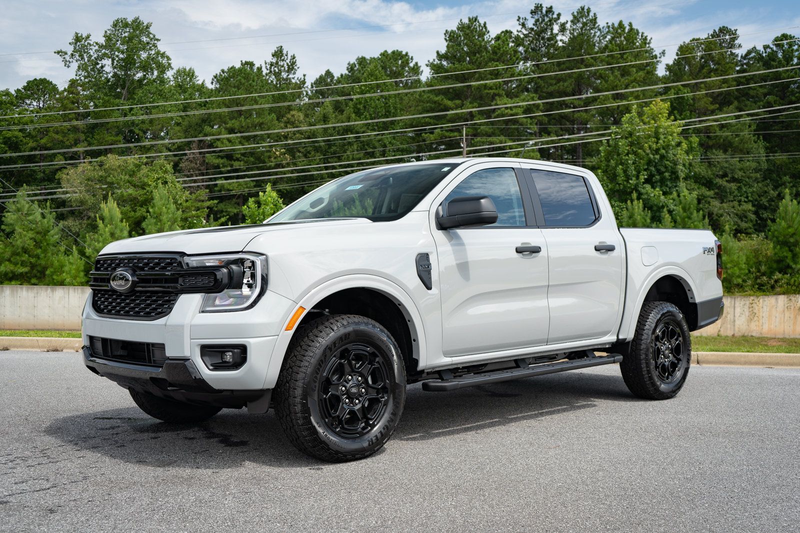 New 2026 Ford Ranger XLT w/ Equipment Group 301A High AWD/4WD image 3