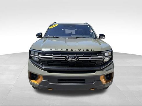 Used 2025 Ford Expedition Tremor AWD/4WD image 7