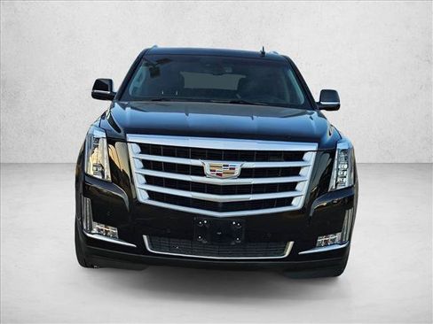 Used 2015 Cadillac Escalade Luxury AWD/4WD image 2