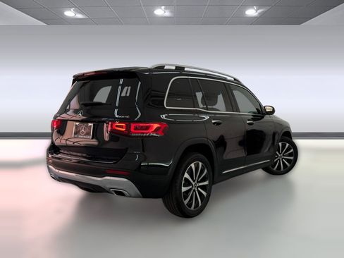 Used 2023 Mercedes-Benz GLB 250 GLB 250 image 8
