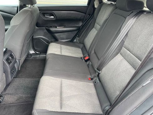 Certified 2024 Nissan Rogue SV AWD/4WD image 7
