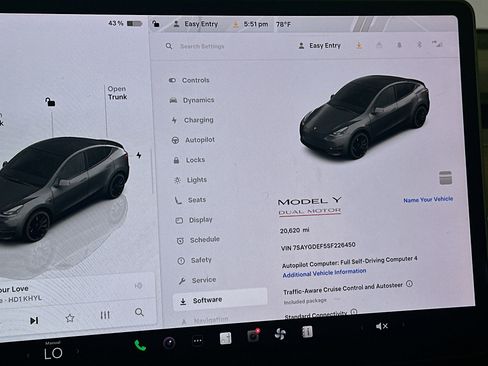 Used 2025 Tesla Model Y Performance AWD/4WD image 18