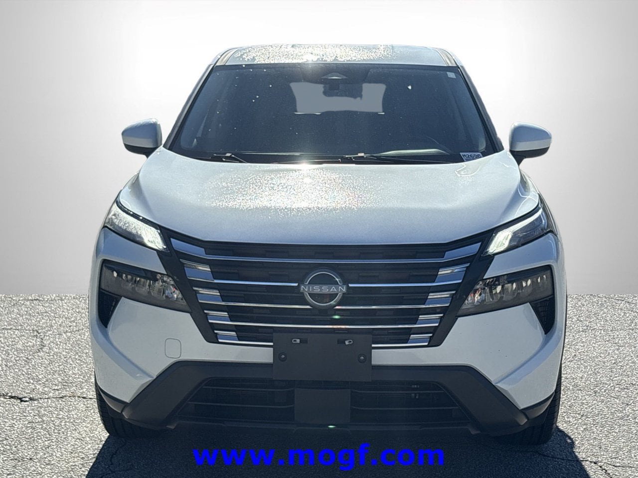 Used 2025 Nissan Rogue SV AWD/4WD image 25