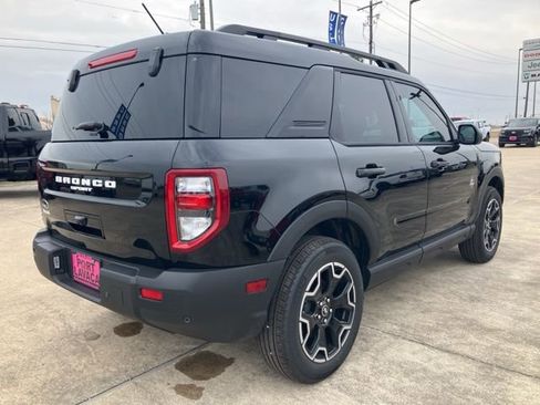 New 2025 Ford Bronco Sport Outer Banks image 7