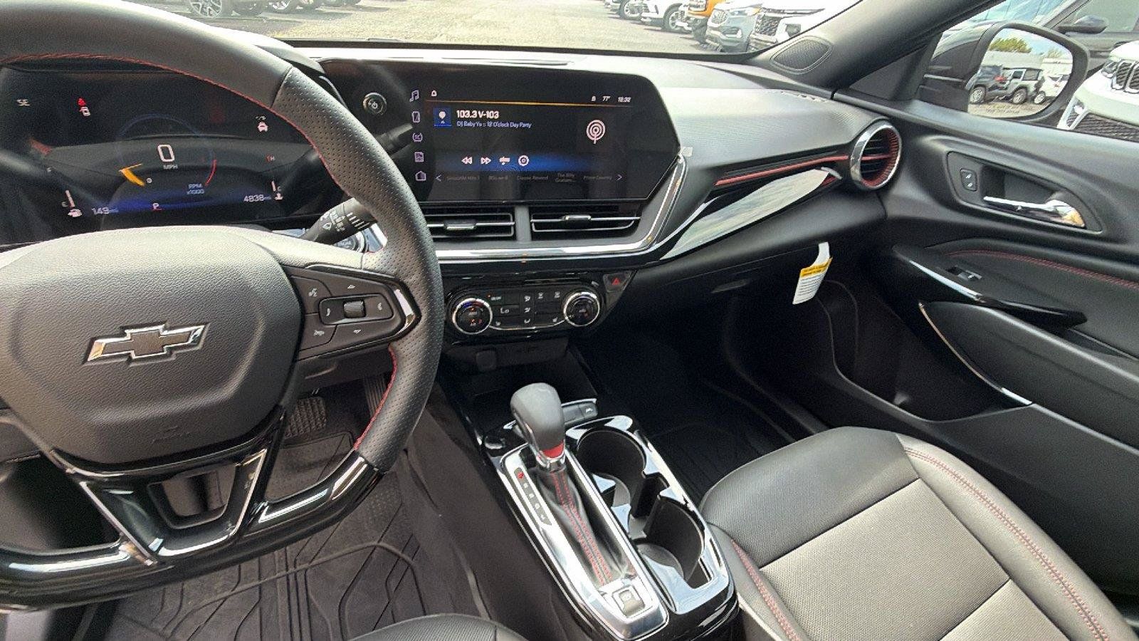 New 2026 Chevrolet Trax RS w/ Driver Confidence Package FWD image 5
