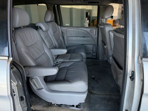 Used 2008 Honda Odyssey Touring image 13