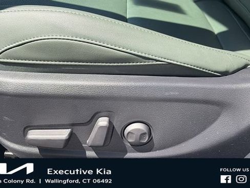 Certified 2024 Kia Seltos SX AWD/4WD image 11