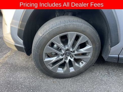 Used 2023 Toyota RAV4 XLE Premium FWD image 2