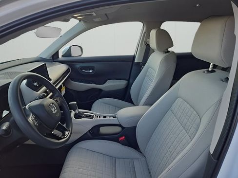 New 2026 Honda HR-V LX image 9